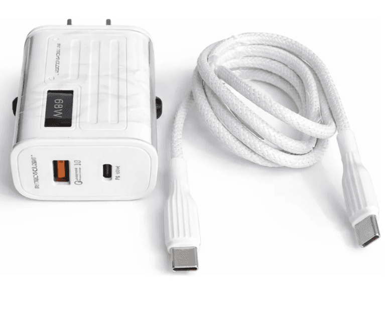 Cargador 68W PD+QC Cubo Tipo C y USB