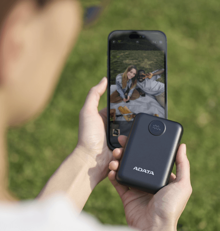 POWER BANK ADATA C100 DIGITAL 10.000MAH NEGRA — imagen 2